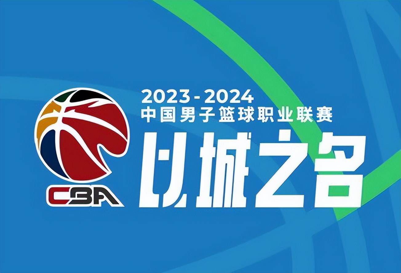 2012年，穆斯卡特退役，之后便开启了执教生涯，他在墨尔本胜利，完成从助教到教练，进而成为功勋教练的蜕变。